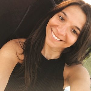 Meet your Posher, Rebecca